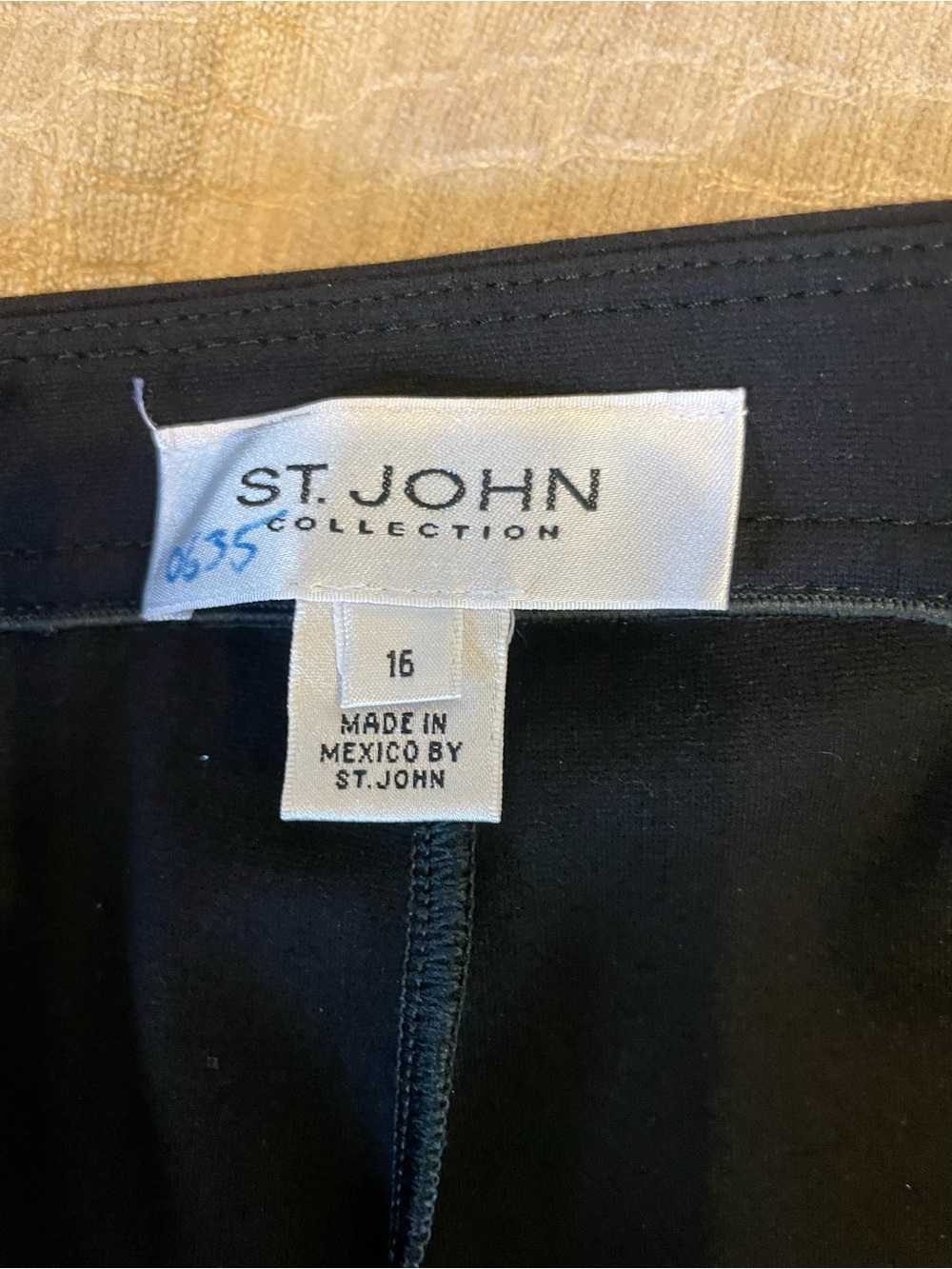 St. John Black Lexi Pants with Sparkle Side Panels - Picture 6 of 8